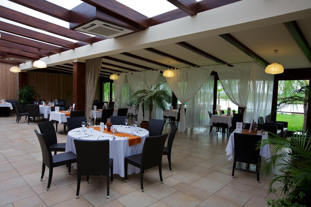 Nádas Tó Park Hotel Vasad Kültér fotó
